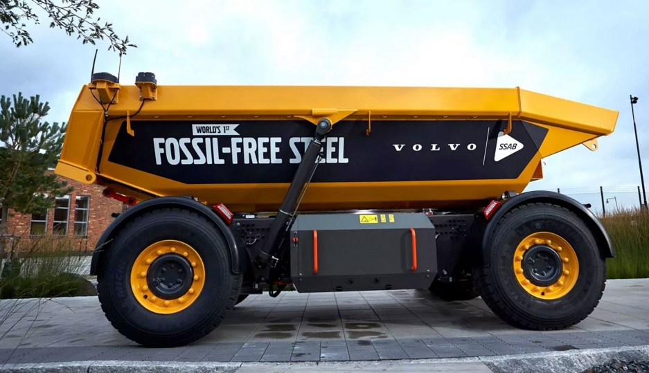 Pela primeira vez no mundo, o Grupo Volvo tornou público o primeiro veículo feito com aço livre de combustíveis fósseis produzido pela SSAB