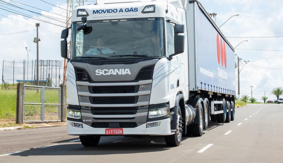 Scania aposta no gás e traz produção para o Brasil