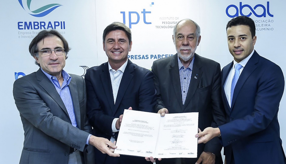 Assinada parceria de PD&I inédita entre as indústrias do alumínio, automobilística e de transporte, 