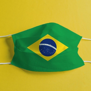 Grandes Confecções produzindo EPIs em grande quantidade